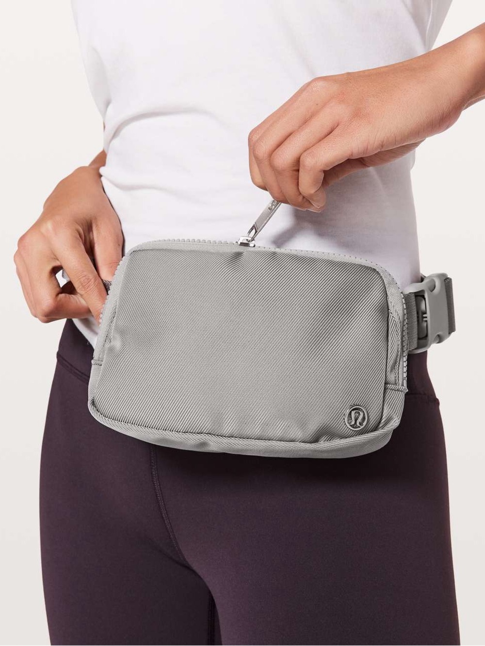 Lululemon Everywhere Belt Bag